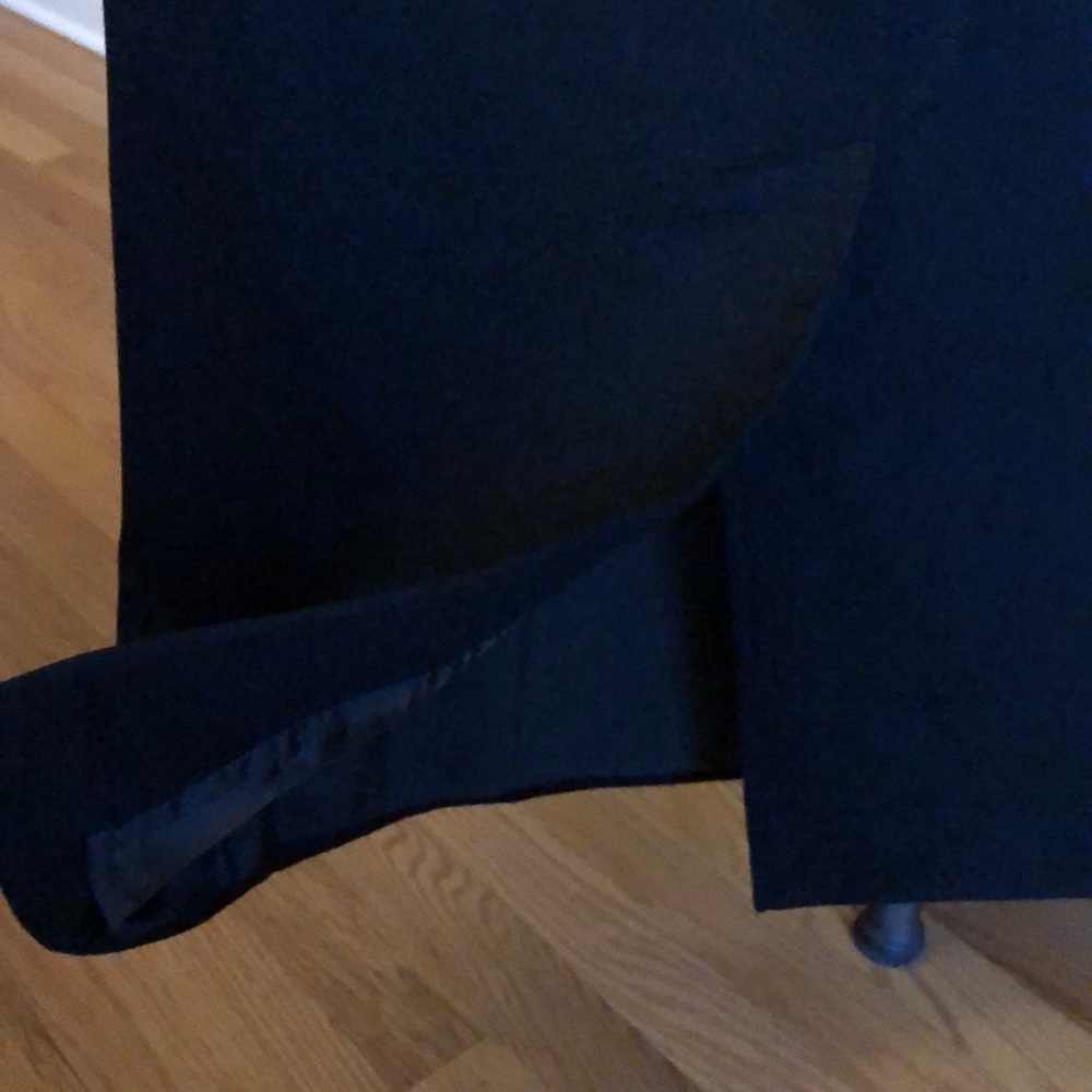 MaxMara black 100% virgin wool skirt - Picture 6 of 6